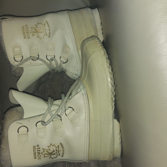 Manitou Sorel boots - Picture 3 of 6